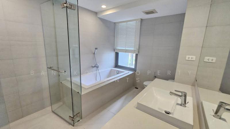 Azure Sukhumvit 39, Bangkok, 17 Soi Sukhumvit 39, Khlong Tan Nua, Watthana, Bangkok, 2 Bedrooms, 100 sqm, Condo For Rent, by BANGKOK PROPERTY AGENTS, 500554966 - DDproperty.com