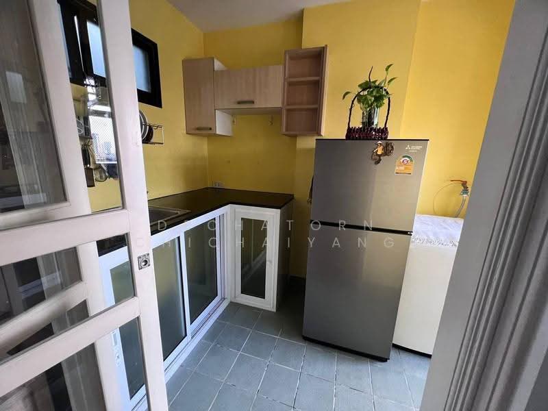 Lumpini Place Narathiwas 24, Bangkok, Sathu Pradit 19 Alley 3, Chong Nonsi, Yan Nawa, Bangkok, 1 Bedroom, 33 sqm, Condo For Sale, by Dechatorn Chichaiyang, 500554973 - DDproperty.com
