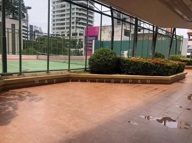 Baan Suanpetch, Bangkok, 18 Soi Sukhumvit 39, Khlong Tan Nua, Watthana, Bangkok, 3 Bedrooms, 129 sqm, Condo For Sale, by Nat Tantirapan, 500554982 - DDproperty.com