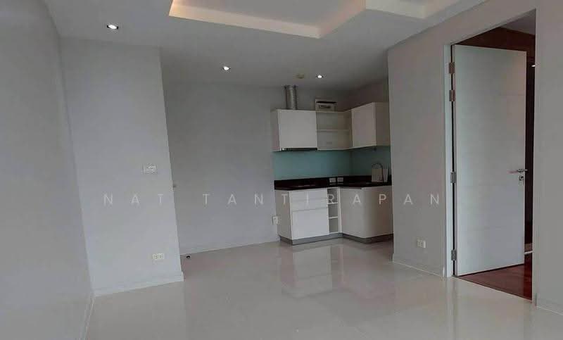 Beverly 33 by Aspira, Bangkok, 33 Sukhumvit Road, Khlong Tan Nua, Watthana, Bangkok, 1 Bedroom, 50 sqm, Apartment For Sale, by Nat Tantirapan, 500555014 - DDproperty.com