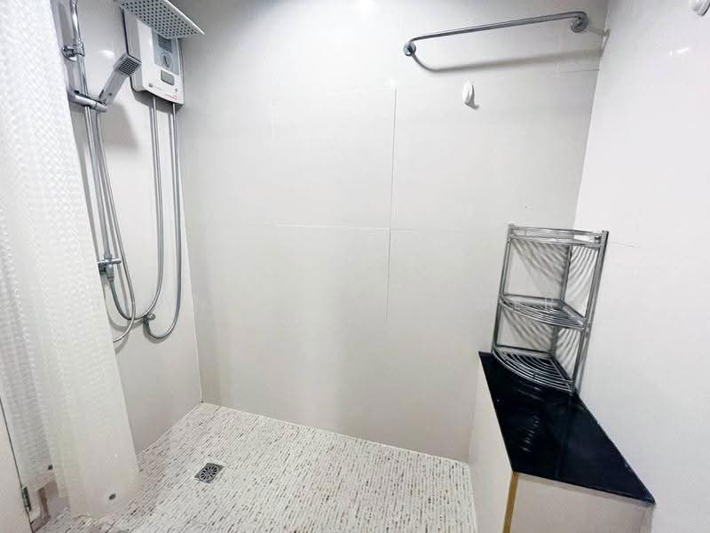 Life @ Ratchada-Huai Khwang, Bangkok, 189 Pracharatbamphen Road, Huai Khwang, Bangkok, 2 Bedrooms, 55 sqm, Condo For Rent, by Thanyalak Ajmera, 500555025 - DDproperty.com