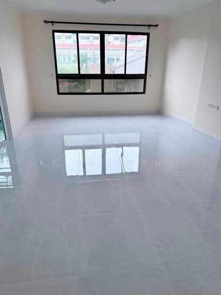 Lumpini Place Narathiwas Ratchanakarin : อาคารลุมพินี เพลส นราธิวาสราชนครินทร์, กรุงเทพ, 200 ถนน นราธิวาสราชนครินทร์, ช่องนนทรี, ยานนาวา, กรุงเทพ, 34 ตร.ม., คอนโด ขาย, โดย Kitha Sopha, 500555032 - DDproperty.com