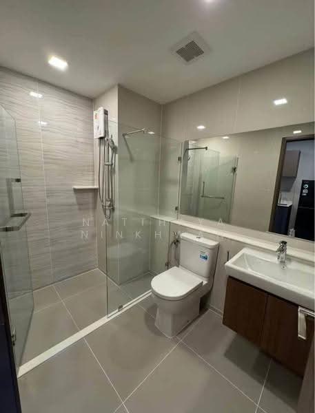 Life Phahon-Ladprao, Bangkok, 996 Phahonyothin Road, Jom Phon, Chatuchak, Bangkok, Studio, 28 sqm, Condo For Rent, by Natthaya Ninkhwan, 500555033 - DDproperty.com