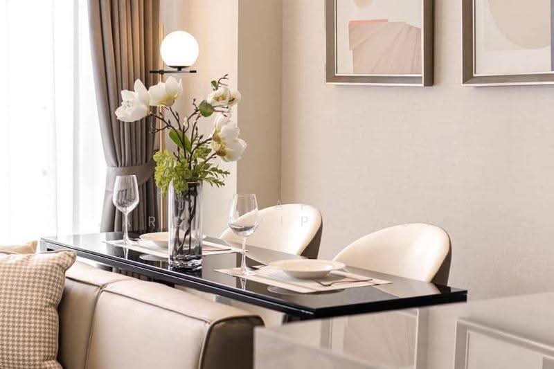 The Esse Asoke, Bangkok, 333 Soi Sukhumvit 21, Sukhumvit Road, Khlongtoei Nua, Watthana, Bangkok, 1 Bedroom, 47 sqm, Condo For Rent, by Jettapat Jaroonpipatkun, 500555034 - DDproperty.com