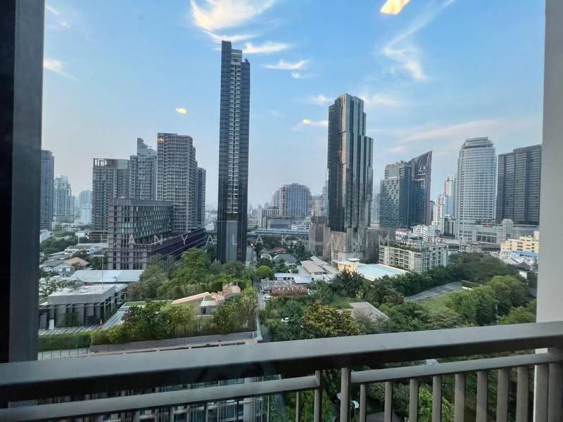 Rhythm Sukhumvit 36-38, Bangkok, 55 Soi Sukhumvit 36, Sukhumvit Road, Phra Kanong, Khlong Toei, Bangkok, 1 Bedroom, 50 sqm, Condo For Rent, by Thanyalak Ajmera, 500555050 - DDproperty.com