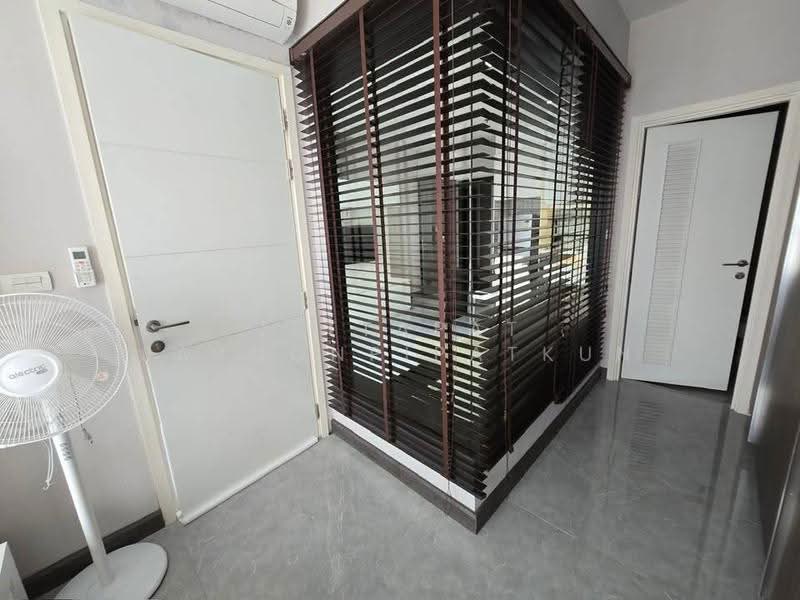 Urbano Absolute Sathon-Taksin, Bangkok, 345 Charoen Nakhon 14/2 Alley, Khlong Ton Sai, Khlong San, Bangkok, 1 Bedroom, 36 sqm, Condo For Sale, by Jettapat Jaroonpipatkun, 500555054 - DDproperty.com