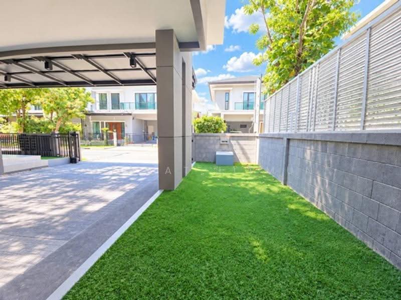 The City Pattanakarn, Bangkok, On Nut Road, Prawet, Bangkok, 4 Bedrooms, 340 sqm, Single Detached House For Sale, by Jutarat Jitmun, 500555057 - DDproperty.com