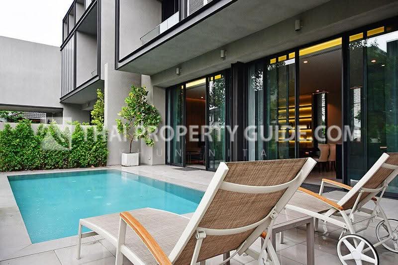House with Private Pool / Sukhumvit, Bangkok, Phra Kanong Nua, Watthana, Bangkok, 4 Bedrooms, 500 sqm, Single Detached House For Rent, by Khun Nita, 500555124 - DDproperty.com