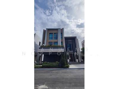 ขาย - Grand Bangkok Boulevard Rama 9-Krungthepkreetha : แกรนด์ บางกอก บูเลอวาร์ด พระราม 9-กรุงเทพกรีฑา, กรุงเทพ