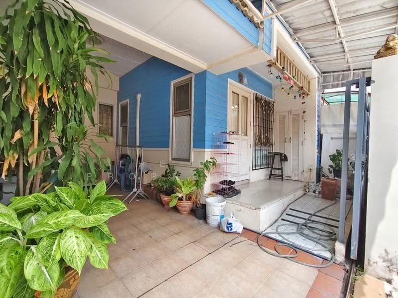 หมู่บ้านวิเศษสุขนคร สีฟ้า (Wisetsuk Nakhon See Fah), สมุทรสาคร, พันท้ายนรสิงห์, เมืองสมุทรสาคร, สมุทรสาคร, 100 ตร.ม., ทาวน์เฮ้าส์ ขาย, โดย The Best Property บี, 500555143 - DDproperty.com
