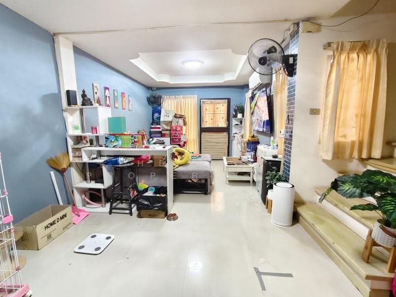 หมู่บ้านวิเศษสุขนคร สีฟ้า (Wisetsuk Nakhon See Fah), Samut Sakhon, Phanthai Norasing, Muang Samut Sakhon, Samut Sakhon, 4 Bedrooms, 100 sqm, Townhouse For Sale, by The Best Property  บี, 500555143 - DDproperty.com