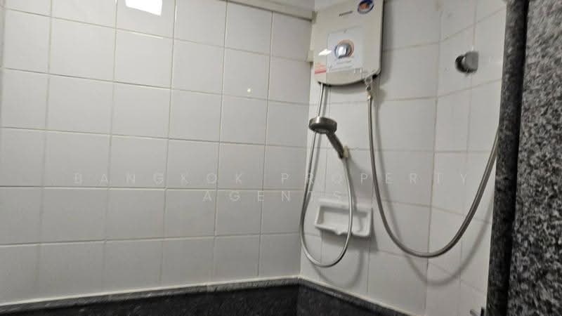 Fifty Fifth Tower, Bangkok, 84 Soi Sukhumvit 55, Sukhumvit Road, Khlong Tan Nua, Watthana, Bangkok, 3 Bedrooms, 165 sqm, Condo For Rent, by BANGKOK PROPERTY AGENTS, 500555154 - DDproperty.com