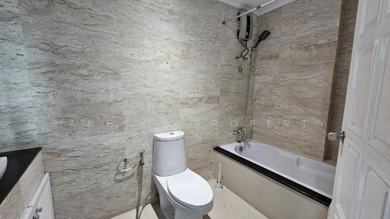 Fifty Fifth Tower, Bangkok, 84 Soi Sukhumvit 55, Sukhumvit Road, Khlong Tan Nua, Watthana, Bangkok, 3 Bedrooms, 165 sqm, Condo For Rent, by BANGKOK PROPERTY AGENTS, 500555154 - DDproperty.com