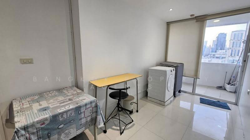Fifty Fifth Tower, Bangkok, 84 Soi Sukhumvit 55, Sukhumvit Road, Khlong Tan Nua, Watthana, Bangkok, 3 Bedrooms, 165 sqm, Condo For Rent, by BANGKOK PROPERTY AGENTS, 500555154 - DDproperty.com