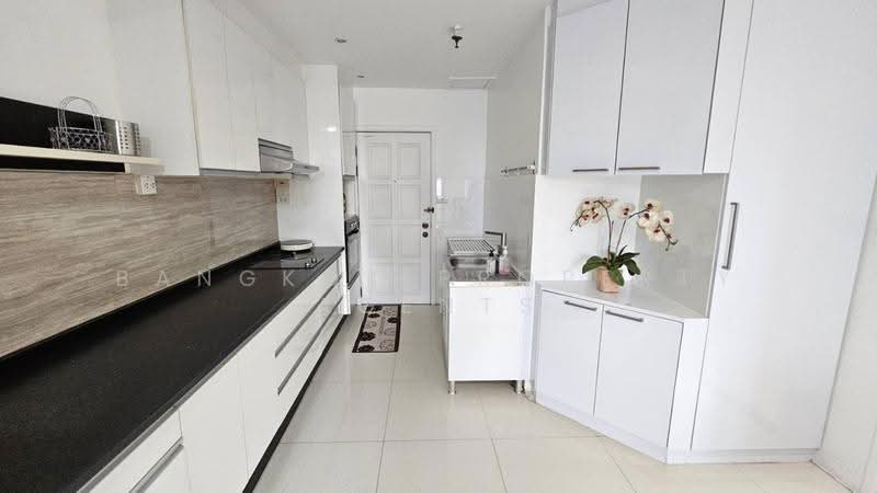 Fifty Fifth Tower, Bangkok, 84 Soi Sukhumvit 55, Sukhumvit Road, Khlong Tan Nua, Watthana, Bangkok, 3 Bedrooms, 165 sqm, Condo For Rent, by BANGKOK PROPERTY AGENTS, 500555154 - DDproperty.com
