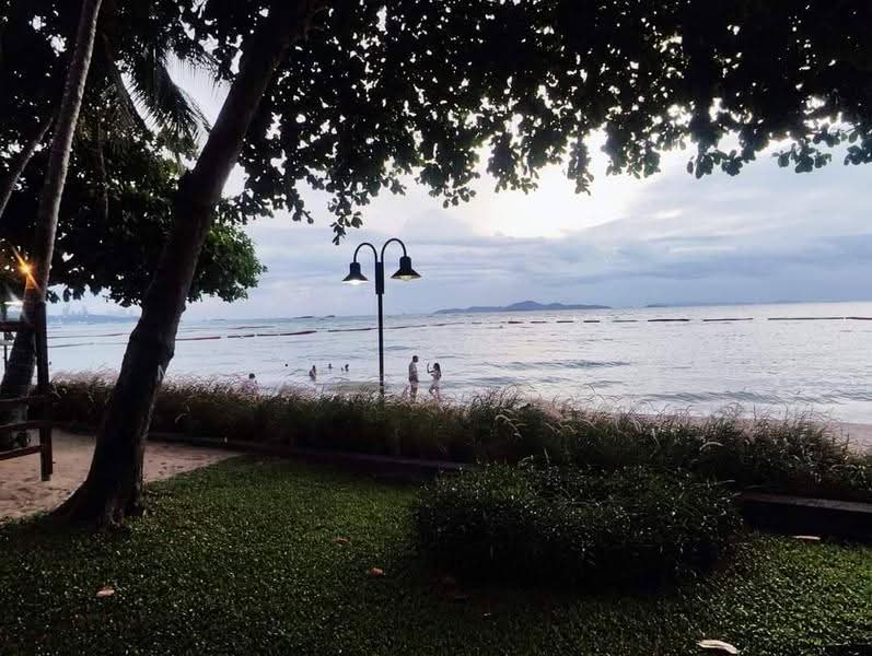Zire Wongamat, Chon Buri (Pattaya), 456 Soi Naklua 18, Na Kloe, Bang Lamung (Pattaya), Chon Buri (Pattaya), 1 Bedroom, 50 sqm, Condo For Sale, by Melinda Lonuch, 500555176 - DDproperty.com