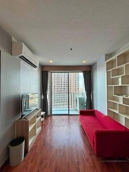 Sky Walk Residences, Bangkok, 1599 Sukhumvit Road, Phra Kanong Nua, Watthana, Bangkok, 1 Bedroom, 50 sqm, Condo For Rent, by Thanyalak Ajmera, 500555181 - DDproperty.com