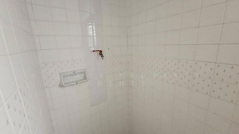 G.S.Mansion, Bangkok, 1 Sukhumvit 35 Alley, Khlong Tan Nua, Watthana, Bangkok, 2 Bedrooms, 180 sqm, Condo For Rent, by BANGKOK PROPERTY AGENTS, 500555224 - DDproperty.com