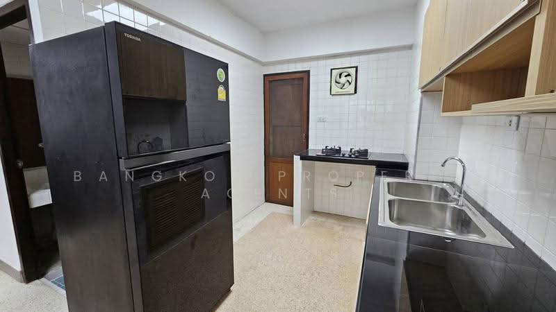 G.S.Mansion, Bangkok, 1 Sukhumvit 35 Alley, Khlong Tan Nua, Watthana, Bangkok, 2 Bedrooms, 180 sqm, Condo For Rent, by BANGKOK PROPERTY AGENTS, 500555224 - DDproperty.com