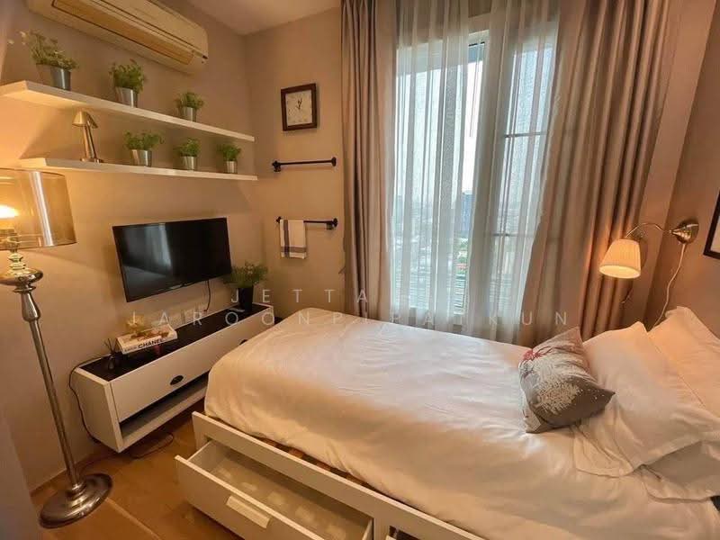 Siri At Sukhumvit, Bangkok, 902 Sukhumvit Road, Phra Kanong, Khlong Toei, Bangkok, 2 Bedrooms, 70 sqm, Condo For Rent, by Jettapat Jaroonpipatkun, 500555245 - DDproperty.com