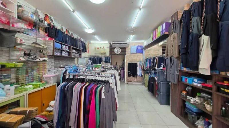 โฮมออฟฟิศ 3 ชั้น 2 คูหา 360 ตรม. ติดถนนสุขุมวิท ตรงข้ามโรงกลั่นน้ำมัน IRPC ระยอง ราคาถูก, Rayong, สุขุมวิท, Choeng Noen, Muang Rayong, Rayong, , 360 sqm, Shophouse For Sale, by คุณ พลอยวาลินน์ (วาลินน์), 500555260 - DDproperty.com