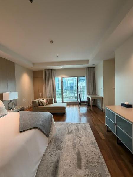 Royal Residence Park, Bangkok, 99 Royal Resident Park Lumphini, Lumphini, Pathum Wan, Bangkok, 3 Bedrooms, 220 sqm, Condo For Rent, by Thanida Richy Estate Co., Ltd., 500555276 - DDproperty.com