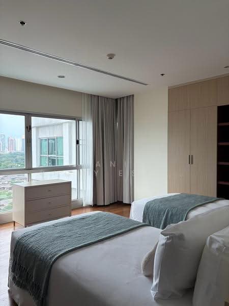 Royal Residence Park, Bangkok, 99 Royal Resident Park Lumphini, Lumphini, Pathum Wan, Bangkok, 3 Bedrooms, 220 sqm, Condo For Rent, by Thanida Richy Estate Co., Ltd., 500555276 - DDproperty.com