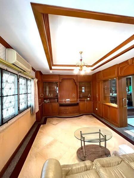 Perfect Place Ramkhamhaeng 164, Bangkok, Soi Ramkhamhaeng 164, Saphan Sung, Bangkok, 3 Bedrooms, 215 sqm, Single Detached House For Sale, by HOME Real Estate Service, 500555330 - DDproperty.com