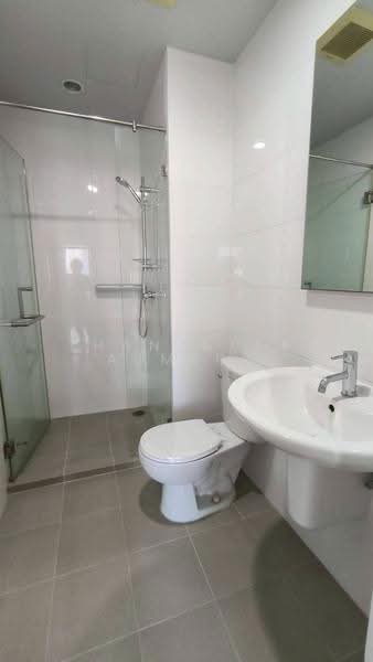 Blocs 77, Bangkok, 291 On Nut Rd, Phra Kanong Nua, Watthana, Bangkok, 2 Bedrooms, 61 sqm, Condo For Rent, by Thanyalak Ajmera, 500555351 - DDproperty.com