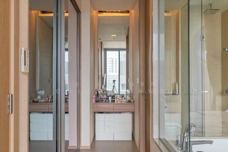 The Esse Asoke, Bangkok, 333 Soi Sukhumvit 21, Sukhumvit Road, Khlongtoei Nua, Watthana, Bangkok, 1 Bedroom, 47 sqm, Condo For Rent, by Dechatorn Chichaiyang, 500555358 - DDproperty.com