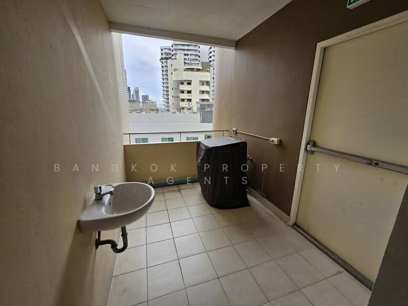 Piyathip Place, Bangkok, 24 Soi Prommitr, Khlong Tan Nua, Watthana, Bangkok, 2 Bedrooms, 173 sqm, Condo For Rent, by BANGKOK PROPERTY AGENTS, 500555362 - DDproperty.com