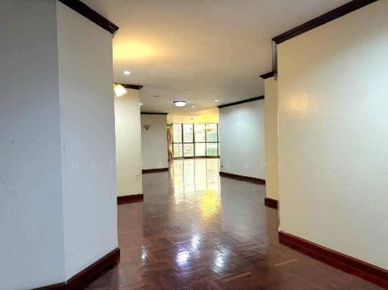 City Lakes Tower : ซิตี้เลค ทาวเวอร์, กรุงเทพ, ซอยสุขุมวิท 16, คลองเตย, กรุงเทพ, 280 ตร.ม., คอนโด ขาย, โดย Nat Tantirapan, 500555420 - DDproperty.com