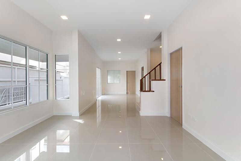 Ratirom Park Ratchapruek-Suan Phak 32, Nonthaburi, Bang Kruai–Jong Thanom Road (Soi Suan Phak 32), Mahasawat, Bang Kruai, Nonthaburi, 4 Bedrooms, 160 sqm, Semi-Detached House (Twin House) For Sale, by NTBHOME, 500555434 - DDproperty.com
