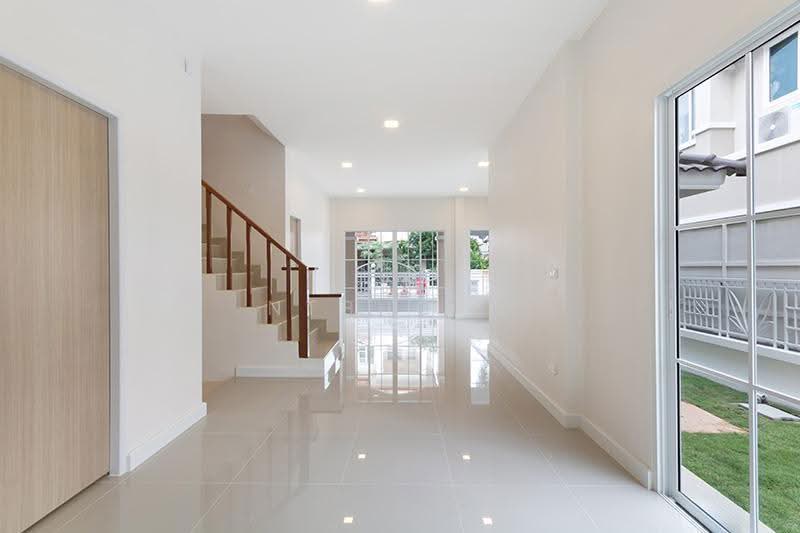 Ratirom Park Ratchapruek-Suan Phak 32 : หมู่บ้านรติรมย์พาร์ค ราชพฤกษ์-สวนผัก 32, นนทบุรี, ถนนบางกรวย-จงถนอม (ซอยสวนผัก 32), มหาสวัสดิ์, บางกรวย, นนทบุรี, 160 ตร.ม., บ้านแฝด ขาย, โดย NTBHOME, 500555434 - DDproperty.com