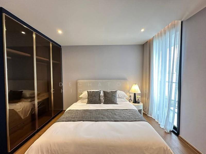 Via 34, Bangkok, 15 Soi Sukhumvit 34, Khong Tan, Khlong Toei, Bangkok, 3 Bedrooms, 146 sqm, Condo For Rent, by Dechatorn Chichaiyang, 500555439 - DDproperty.com