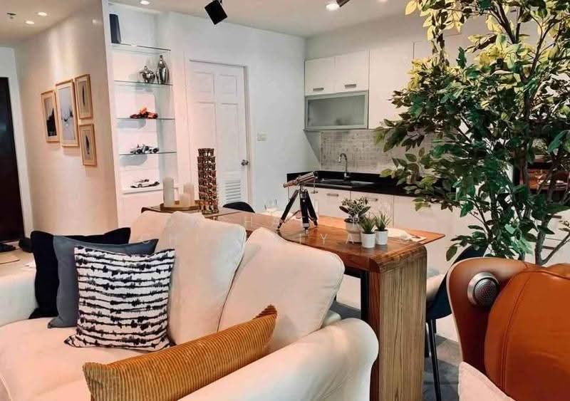 Sukhumvit Living Town, Bangkok, 299 Sukhumvit 21 Road, Khlongtoei Nua, Watthana, Bangkok, 2 Bedrooms, 80 sqm, Condo For Rent, by Dechatorn Chichaiyang, 500555444 - DDproperty.com
