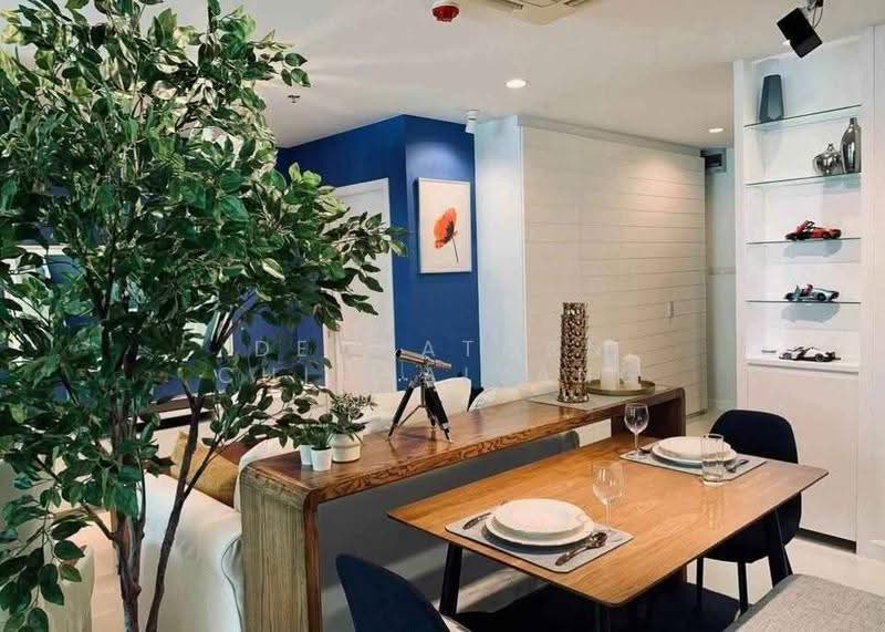 Sukhumvit Living Town, Bangkok, 299 Sukhumvit 21 Road, Khlongtoei Nua, Watthana, Bangkok, 2 Bedrooms, 80 sqm, Condo For Rent, by Dechatorn Chichaiyang, 500555444 - DDproperty.com