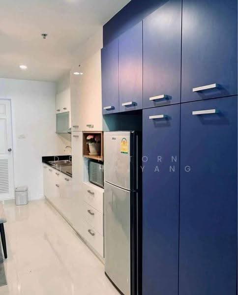 Sukhumvit Living Town, Bangkok, 299 Sukhumvit 21 Road, Khlongtoei Nua, Watthana, Bangkok, 2 Bedrooms, 80 sqm, Condo For Rent, by Dechatorn Chichaiyang, 500555444 - DDproperty.com