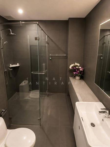 Noble Ploenchit, Bangkok, 1035 Ploenchit Road, Lumphini, Pathum Wan, Bangkok, 2 Bedrooms, 94 sqm, Condo For Rent, by Nat Tantirapan, 500555473 - DDproperty.com