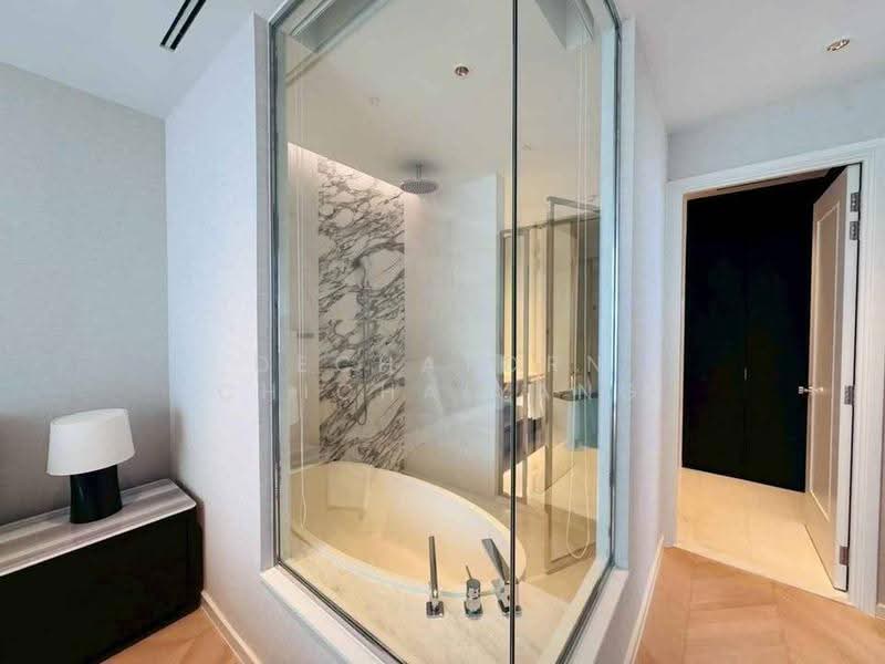 Four Seasons Private Residences : โฟร์ ซีซั่นส์ ไพรเวท เรสสิเด้นซ์, กรุงเทพ, 300 ถนนเจริญกรุง, ยานนาวา, สาทร, กรุงเทพ, 117 ตร.ม., คอนโด ขาย, โดย Dechatorn Chichaiyang, 500555487 - DDproperty.com