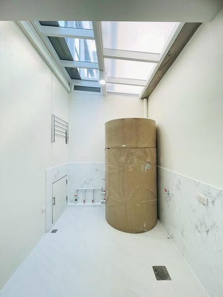 Verve Ramkhamhaeng-Wongwaen, Bangkok, Ratpattana Saphan Sung, Saphan Sung, Bangkok, 2 Bedrooms, 123 sqm, Townhouse For Sale, by HOME Real Estate Service, 500555530 - DDproperty.com