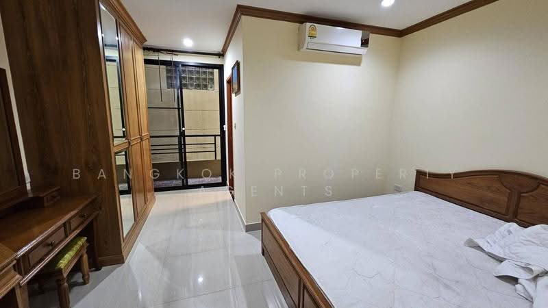 Promsak Mansion, Bangkok, สุขุมวิท 3 Sukhumvit, Khlong Tan Nua, Watthana, Bangkok, 3 Bedrooms, 121 sqm, Condo For Rent, by BANGKOK PROPERTY AGENTS, 500555536 - DDproperty.com