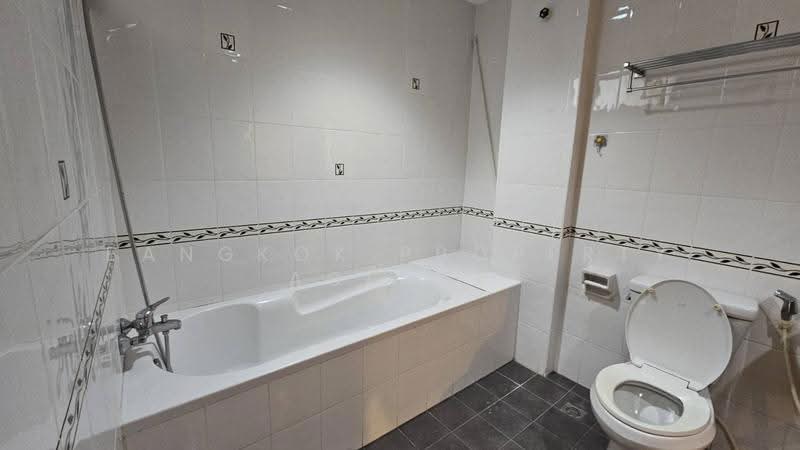 Promsak Mansion, Bangkok, สุขุมวิท 3 Sukhumvit, Khlong Tan Nua, Watthana, Bangkok, 3 Bedrooms, 121 sqm, Condo For Rent, by BANGKOK PROPERTY AGENTS, 500555536 - DDproperty.com