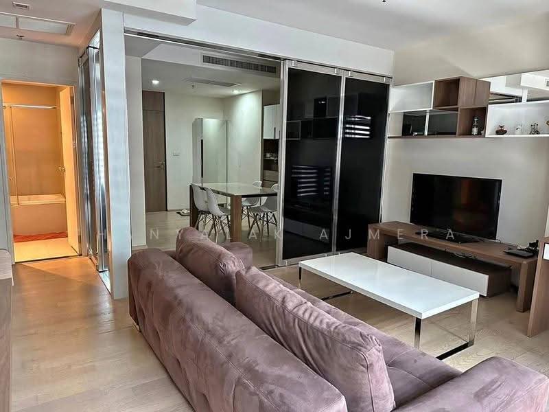 Noble Remix, Bangkok, 772 Soi Sukhumvit 36, Sukhumvit Road, Khong Tan, Khlong Toei, Bangkok, 1 Bedroom, 45 sqm, Condo For Sale, by Thanyalak Ajmera, 500555562 - DDproperty.com