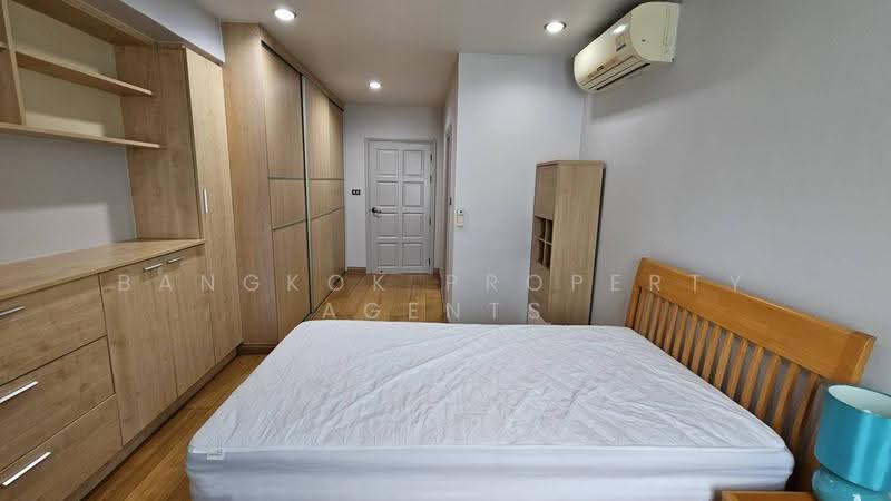 Royal Castle Sukhumvit, Bangkok, 30 Soi Sukhumvit 39, Khlongtoei Nua, Watthana, Bangkok, 3 Bedrooms, 160 sqm, Condo For Rent, by BANGKOK PROPERTY AGENTS, 500555575 - DDproperty.com