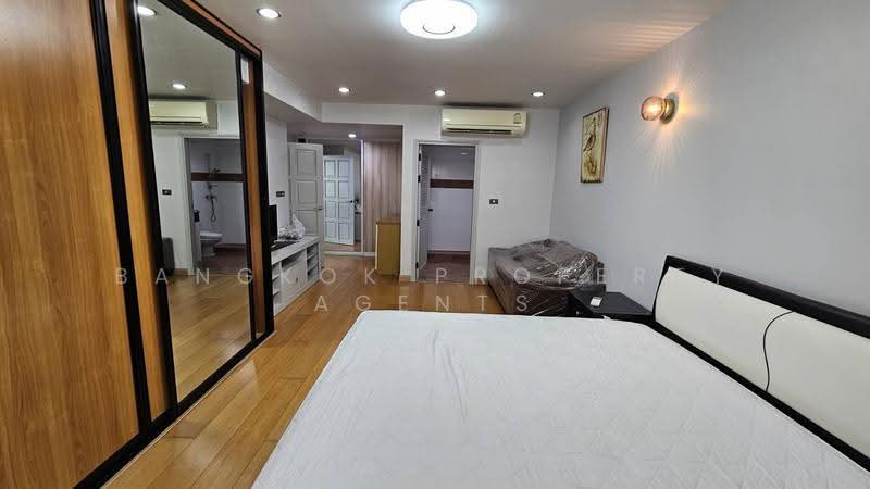 Royal Castle Sukhumvit, Bangkok, 30 Soi Sukhumvit 39, Khlongtoei Nua, Watthana, Bangkok, 3 Bedrooms, 160 sqm, Condo For Rent, by BANGKOK PROPERTY AGENTS, 500555575 - DDproperty.com