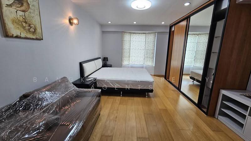 Royal Castle Sukhumvit, Bangkok, 30 Soi Sukhumvit 39, Khlongtoei Nua, Watthana, Bangkok, 3 Bedrooms, 160 sqm, Condo For Rent, by BANGKOK PROPERTY AGENTS, 500555575 - DDproperty.com