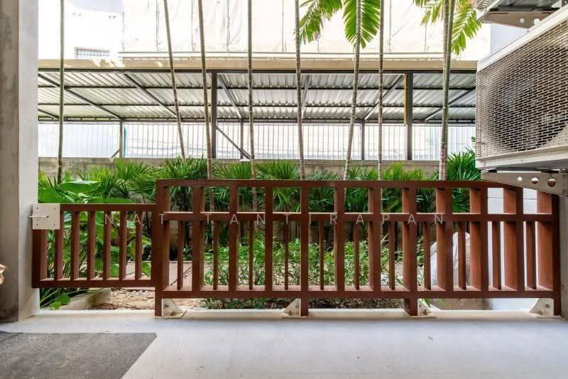 Von Napa Sukhumvit 38, Bangkok, Soi Sukhumvit 38, Phra Kanong, Khlong Toei, Bangkok, 2 Bedrooms, 105 sqm, Condo For Sale, by Nat Tantirapan, 500555577 - DDproperty.com
