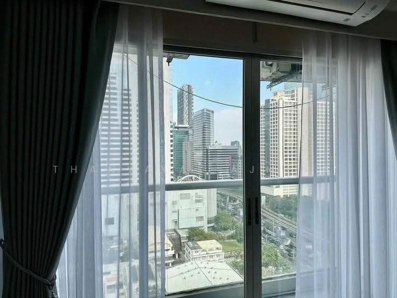 Silom Suite, Bangkok, Soi Sathorn 12, Sathorn Road, Silom, Bang Rak, Bangkok, 1 Bedroom, 52 sqm, Condo For Sale, by Thanyalak Ajmera, 500555598 - DDproperty.com