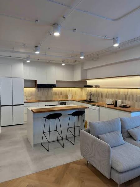 Richmond Palace, Bangkok, Soi Sukhumvit 43 Sukhumvit Road, Khlong Tan Nua, Watthana, Bangkok, 3 Bedrooms, 143 sqm, Condo For Rent, by Nat Tantirapan, 500555601 - DDproperty.com